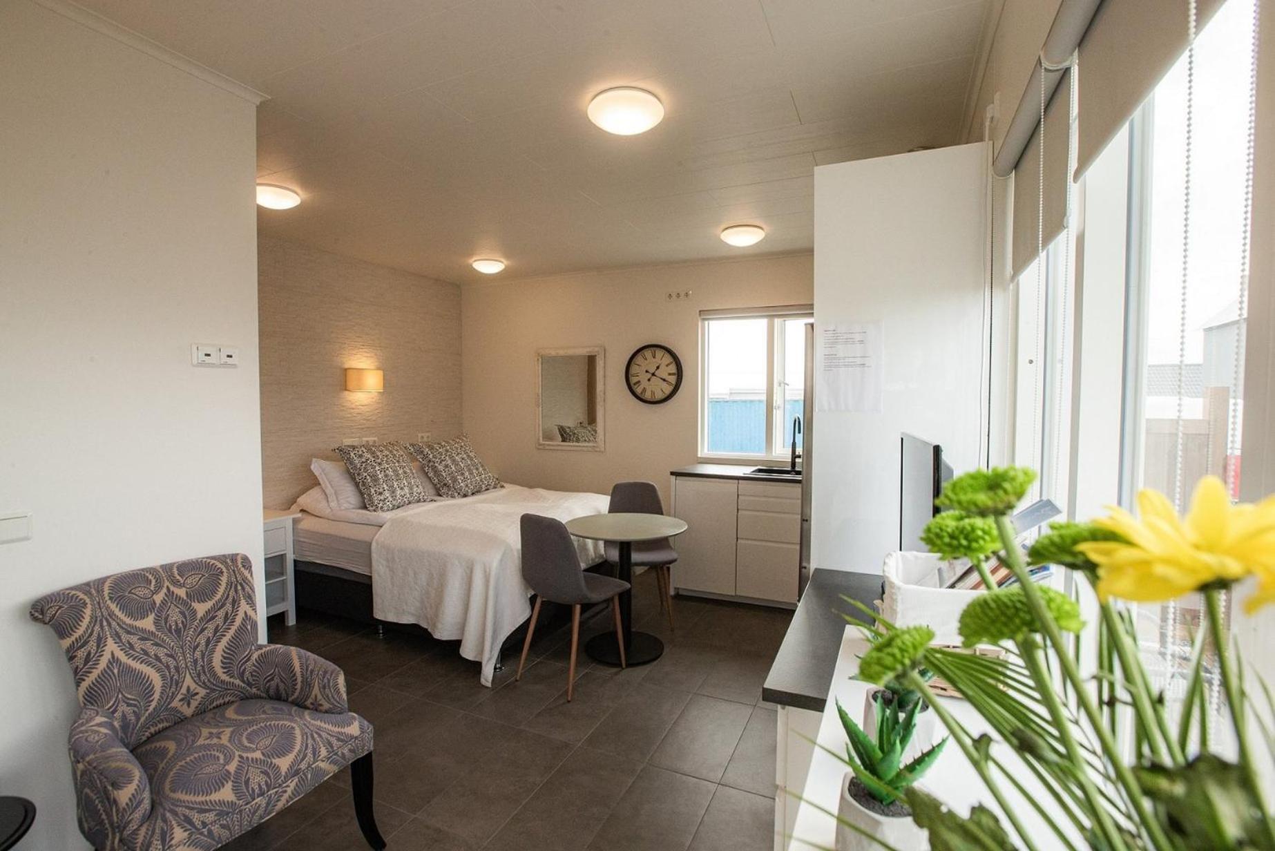 Cave Apartment Þórshöfn Екстериор снимка